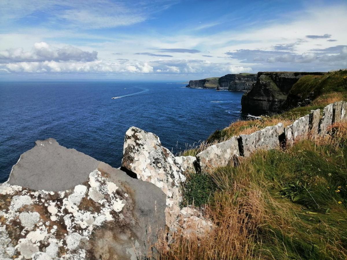 Puffin Rooms Lisdoonvarna Buitenkant foto